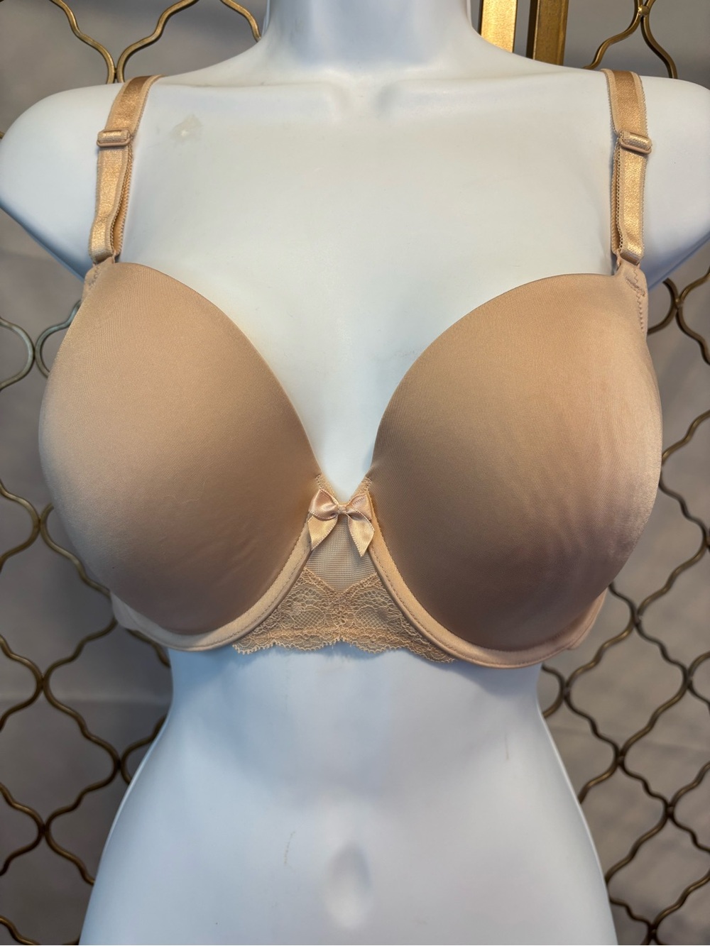 Torrid Curve 38C Nude Lace-Trim T-Shirt Bra